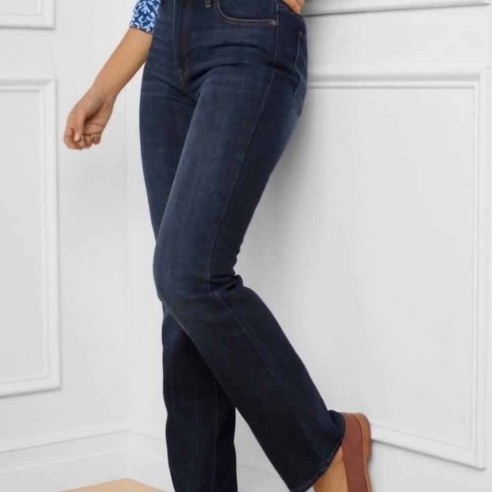 Talbots Women's Dark Blue Straight Leg Jeans